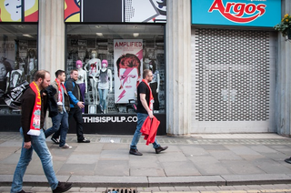 Illustration for article titled You'll Never Flop Alone: Sad Scenes From The Last Of Liverpool's Season
